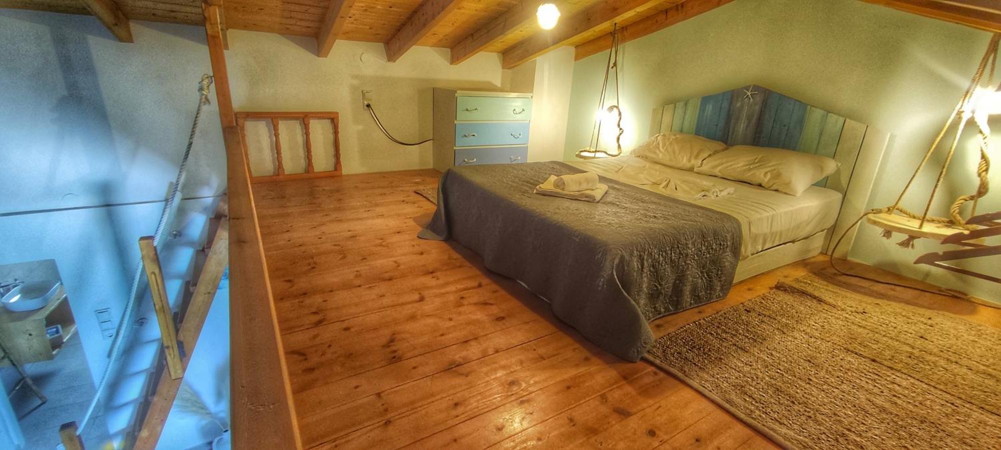 Merabello House *